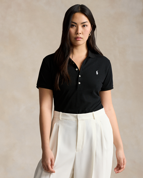 From its meticulous construction – our signature embroidered Pony requires a total of 982 individual stitches to produce – to its breathable cotton mesh fabric, Ralph Lauren Lauren's Polo shirt has been an icon of American style since 1972. This version is made with a hint of stretch for comfort.