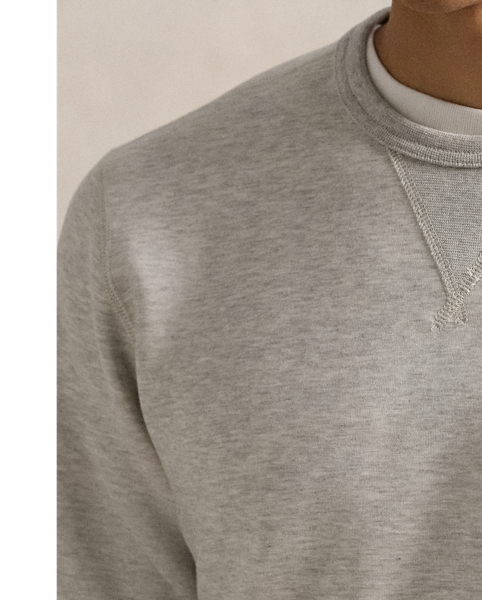 This cotton-blend jumper features a smooth texture and our signature embroidered Pony on the chest.