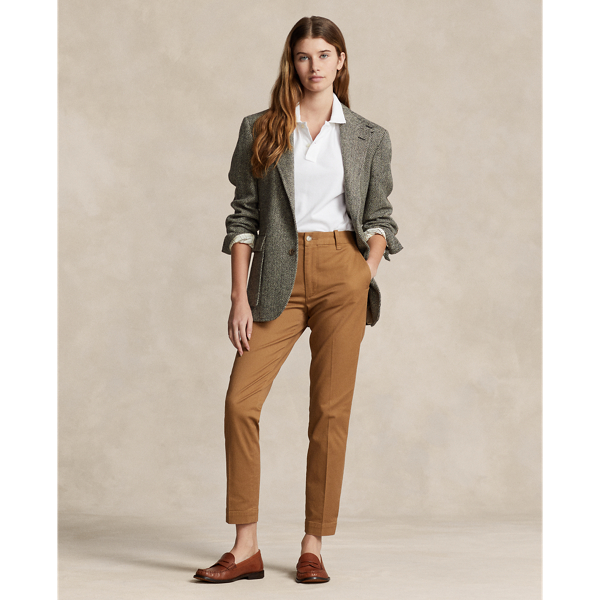 Cut for a slightly cropped, slim fit, these lightweight chino trousers are made with stretch-blend cotton twill and tailored with crisp creases along the front and back of each leg.
