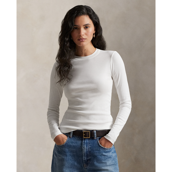 A versatile staple, this long-sleeve crewneck tee is crafted with soft cotton and cut for a Slim Fit – our trimmest silhouette.