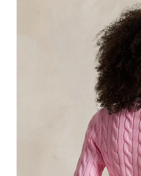 Cable-knit with pure cotton, this slim crewneck cardigan is finished with the signature embroidered Pony on the chest.