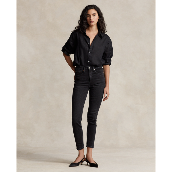 Crafted with right-hand twill that is woven in Turkey, this high-rise super-slim jean features a hint of stretch and a medium weight. Washed for a dark hue, this versatile pair is treated with subtle hand-sanding for a subtle lived-in look.