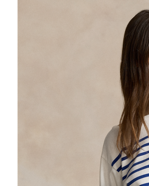 This nautical-inspired mariner tee unites thin horizontal stripes with a boat neckline and our "Polo  Ralph Lauren Lauren & Co." woven label.