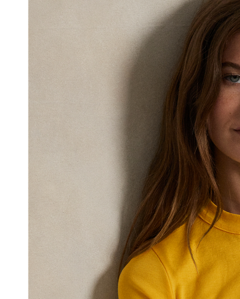 This crewneck tee is made with soft cotton in an allover rib-knit construction and cut for a Slim Fit-our trimmest silhouette.