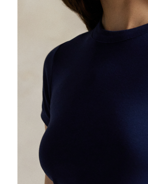 This crewneck tee is made with soft cotton in an allover rib-knit construction and cut for a Slim Fit-our trimmest silhouette.