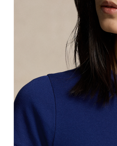 This crewneck tee is made with soft cotton in an allover rib-knit construction and cut for a Slim Fit-our trimmest silhouette.