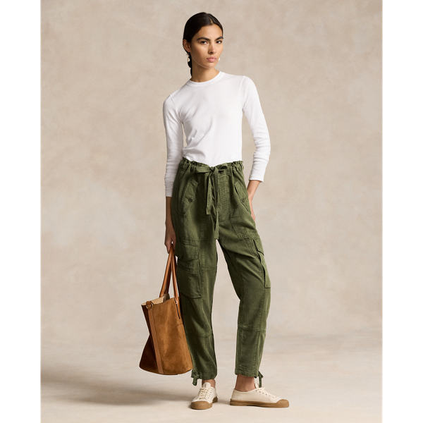 This lightweight linen-blend twill iteration of our classic cargo trouser is designed with a tapered fit, drawstring cuffs and a self-belt that ties at the waist.