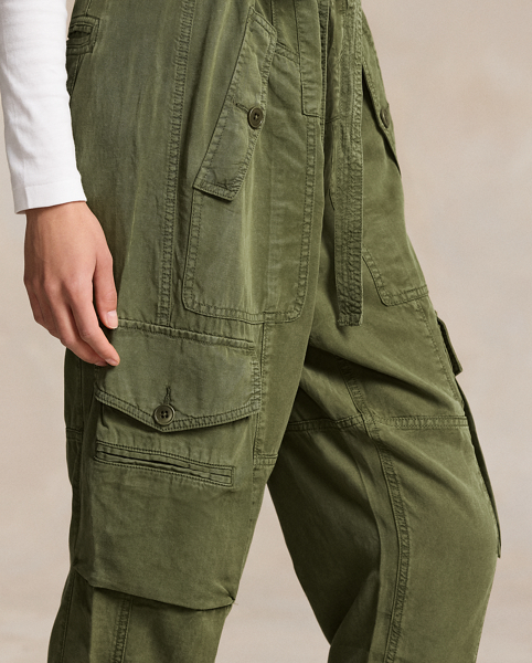 This lightweight linen-blend twill iteration of our classic cargo trouser is designed with a tapered fit, drawstring cuffs and a self-belt that ties at the waist.