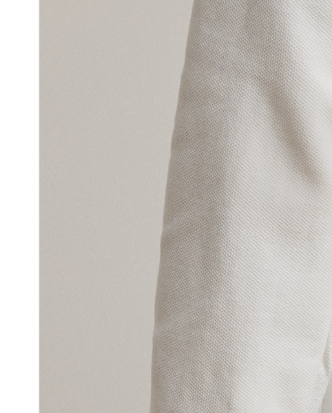 This chic jacquard blazer embodies Lauren style with a signature bullion patch on the chest and luxurious crest-embossed buttons.