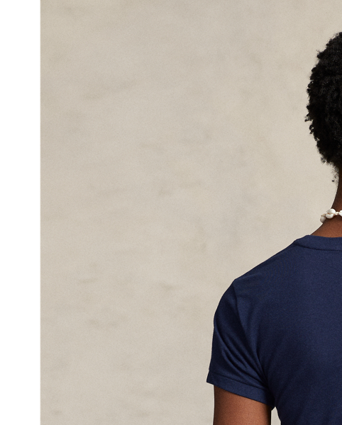 Cut for a straight fit, this cotton jersey crewneck tee has been washed for added softness and finished with our signature embroidered Pony.