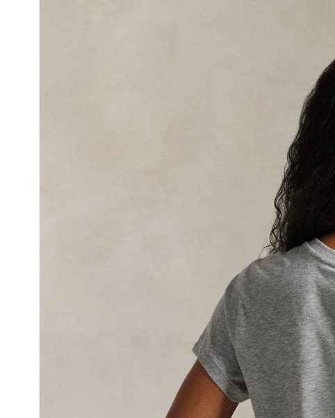 Cut for a straight fit, this cotton jersey crewneck tee has been washed for added softness and finished with our signature embroidered Pony.