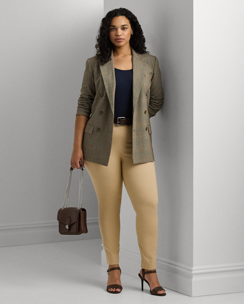 Chic minimalism defines these stretch cotton skinny trousers – a sophisticated choice for day or after dark.