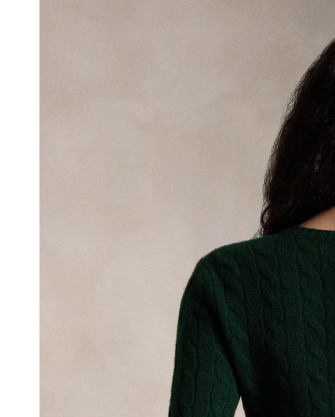 Cable-knit from a soft wool and cashmere blend, this medium-weight V-neck jumper is designed with a slim silhouette and adorned with our signature embroidered Pony.