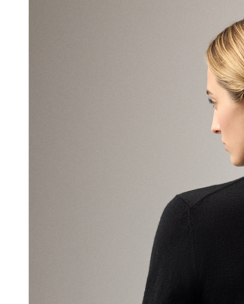 Our featherweight Cradle to Cradle Certified (C2C Certified) Gold Roll Neck Jumper is knit with fine cashmere fibres sourced in Italy, dyed in rich hues and features a re-imagined cotton signature label. C2C certification is the global standard for products that are safe and circular.  Ralph Lauren Lauren partnered with an independent assessment body to ensure that every component of this jumper meets the C2C Certified Product Standards set by the Cradle to Cradle Products Innovation Institute (C2CPII).