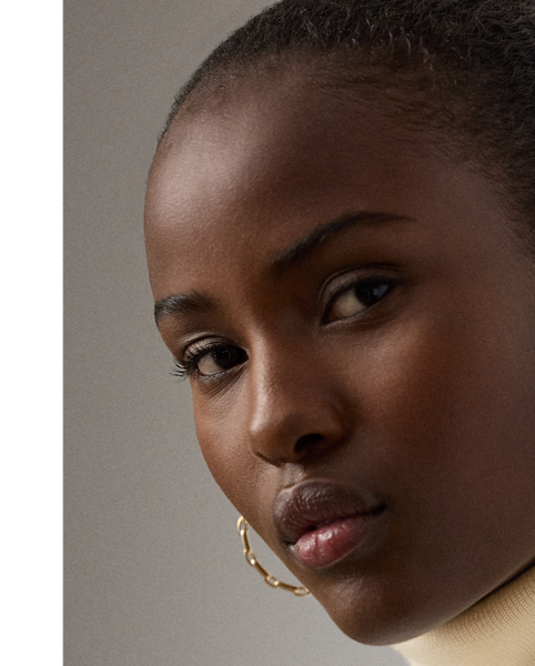 Our featherweight Cradle to Cradle Certified (C2C Certified) Gold Roll Neck Jumper is knit with fine cashmere fibres sourced in Italy, dyed in rich hues and features a re-imagined cotton signature label. C2C certification is the global standard for products that are safe and circular.  Ralph Lauren Lauren partnered with an independent assessment body to ensure that every component of this jumper meets the C2C Certified Product Standards set by the Cradle to Cradle Products Innovation Institute (C2CPII).