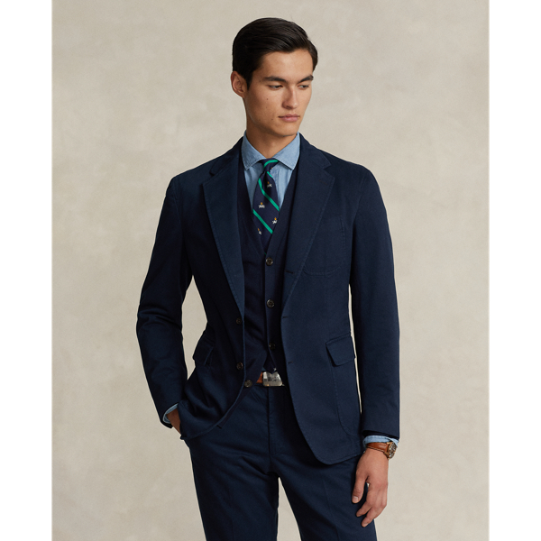 Our Polo Soft blazer puts a modern spin on classic preppy style with a natural shoulder, slightly structured chest and partial lining. This version is crafted from a custom stretch chino cloth and garment-dyed to create a relaxed look.