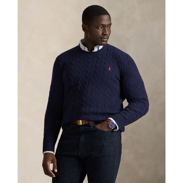 This Big & Tall version of our iconic cable-knit jumper is knit with Italian wool yarn that’s spun with a hint of cashmere.