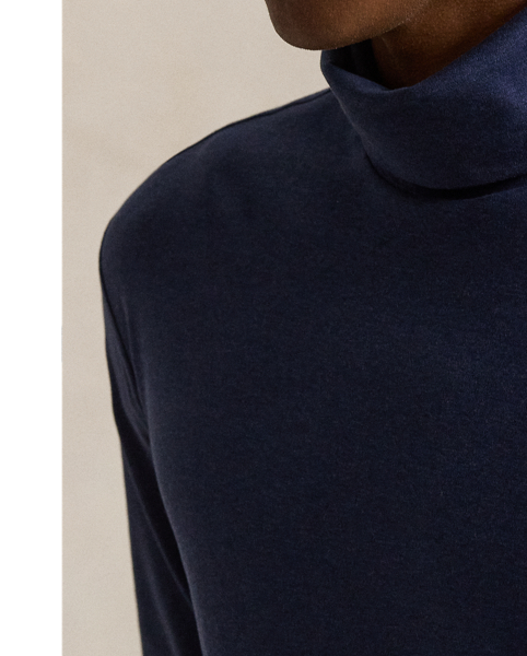 This wear-with-anything roll neck is made from the same smooth interlock fabric that's used in our Soft Cotton Polo shirts.