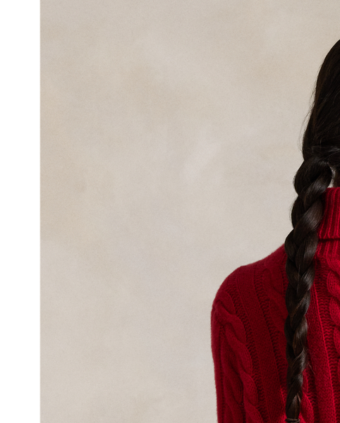 This unisex version of our iconic cable-knit roll neck jumper is knit with an Italian wool yarn that’s spun with a hint of cashmere.