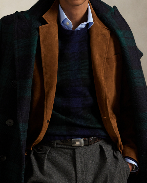 This jumper's lightweight wool yarn is worsted for durability and a fine, smooth texture. It features a plaid pattern inspired by traditional Scottish motifs as well as our signature embroidered Pony.