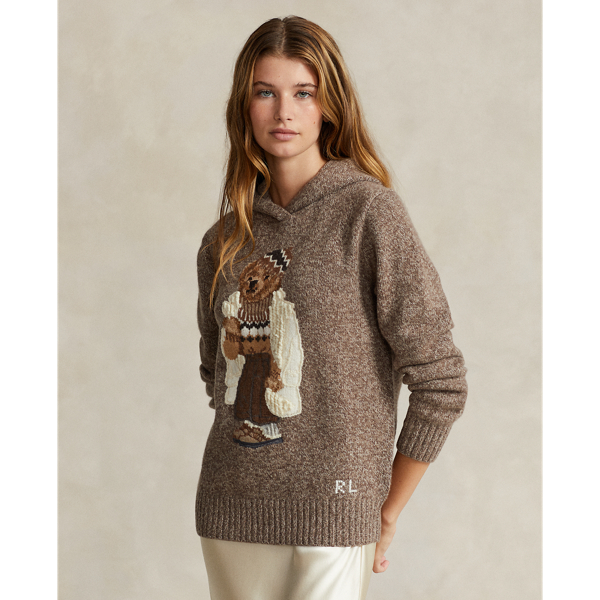 Crafted with a soft wool blend with a touch of cashmere, this hooded jumper features our iconic mascot, the Polo Bear, on the chest.