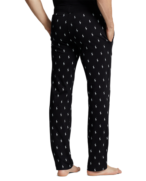 Crafted with soft cotton jersey, these pyjama trousers feature an allover pattern of  Ralph Lauren Lauren's signature Pony.