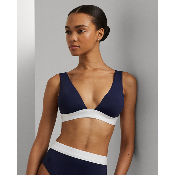 With adjustable straps to ensure the perfect fit, this bikini top is characterised by a deep V-neck and a two-tone design.