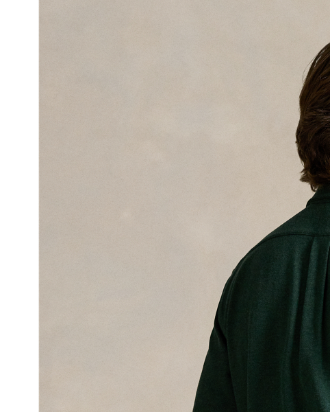 This version of our signature button-down is cut from an ultra-thin layer of our most lightweight cotton mesh, making it the perfect shirt for transitional days or when you want a comfortable layer under jumpers or jackets.