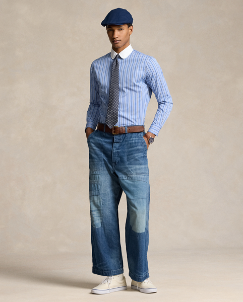 This vintage-inspired shirt is made with peached cotton poplin and features a contrasting club collar.