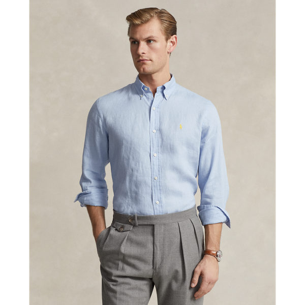 Lightweight, breathable linen and a modern fit establish this shirt as a warm-weather essential.