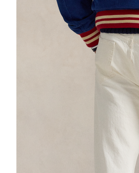 The vintage-inspired Heritage Straight features a longer rise and a wide leg opening. This non-stretch version is washed for softness.