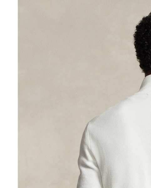 We have re-interpreted our iconic mesh fabric with combed cotton yarn to create this lightweight jumper.