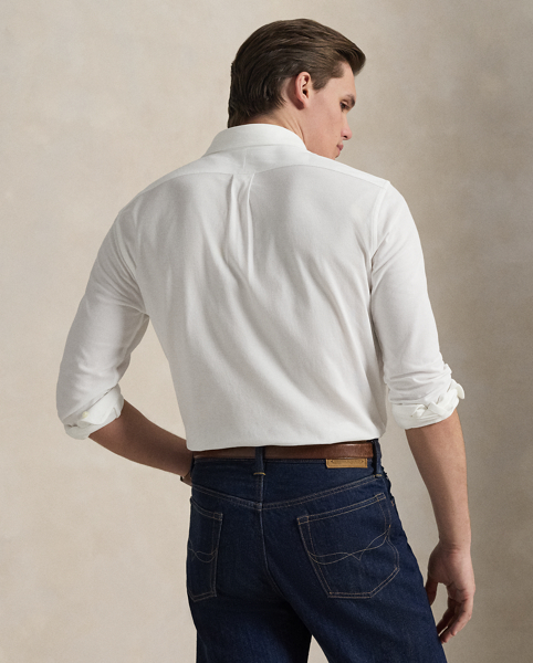 Inspired by two of our icons, this button-down combines the look of an Oxford with the comfort and ease of our Polo shirt's cotton mesh fabric.
