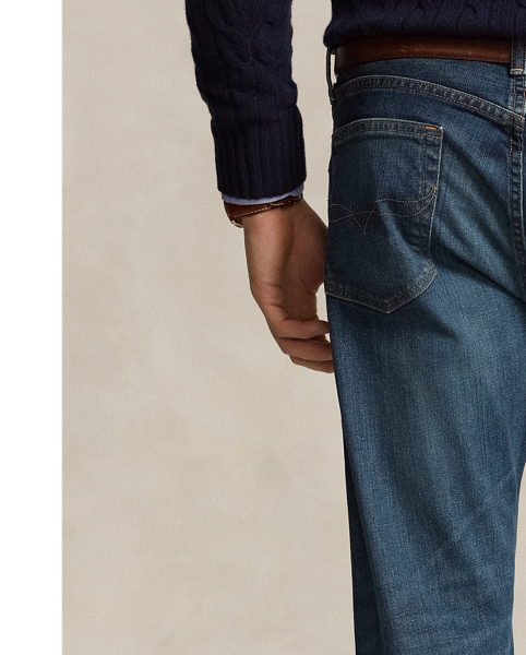 The Varick features a regular rise and a straight-leg silhouette, which is fitted through the thigh and relaxed from the knee down. This pair is rope-dyed with indigo for authentic denim character and developed with extra stretch for superior comfort.