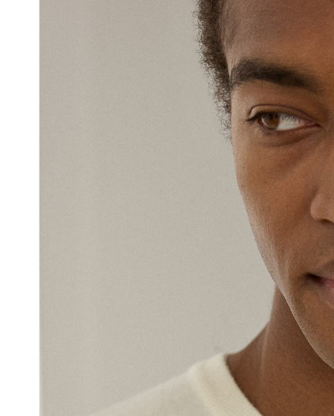 A timeless icon designed to stand the test of time, our Cradle to Cradle Certified (C2C Certified) Gold Crewneck Jumper is knit with fine cashmere fibres sourced in Italy, dyed in rich hues and features a re-imagined cotton signature label. C2C certification is the global standard for products that are safe and circular.  Ralph Lauren Lauren partnered with an independent assessment body to ensure that every component of this jumper meets the C2C Certified Product Standards set by the Cradle to Cradle Products Innovation Institute (C2CPII).