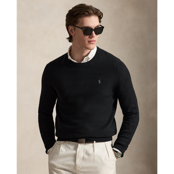 This lightweight jumper gets a tactile update with a mesh-knit construction and ultrasoft cotton.