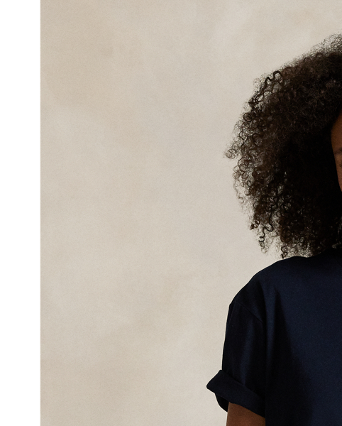 In addition to our signature Pony, this unisex cotton T-shirt features chain-stitched "Polo  Ralph Lauren Lauren" embroidery at the front.