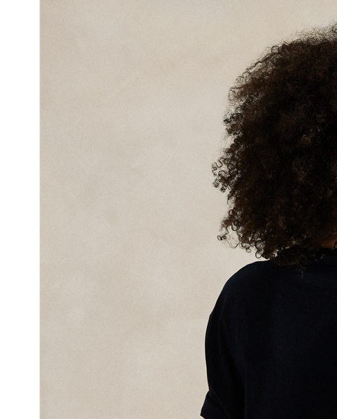 In addition to our signature Pony, this unisex cotton T-shirt features chain-stitched "Polo  Ralph Lauren Lauren" embroidery at the front.