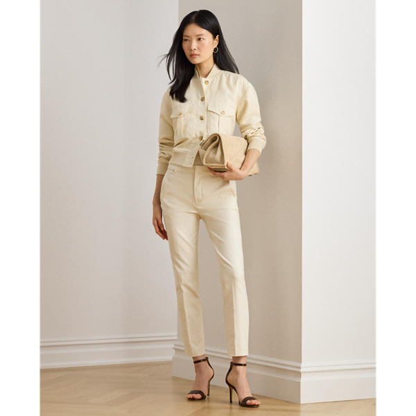 These essential trousers are crafted with stretch-infused cotton and designed with a streamlined silhouette.