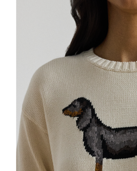 Knit from combed cotton for a soft hand, this crewneck jumper is intarsia-knit with an adorable dachshund and embroidered with a script “LRL” logo on the chest. A relaxed-fitting silhouette and dropped shoulders enhance its cosy feel.