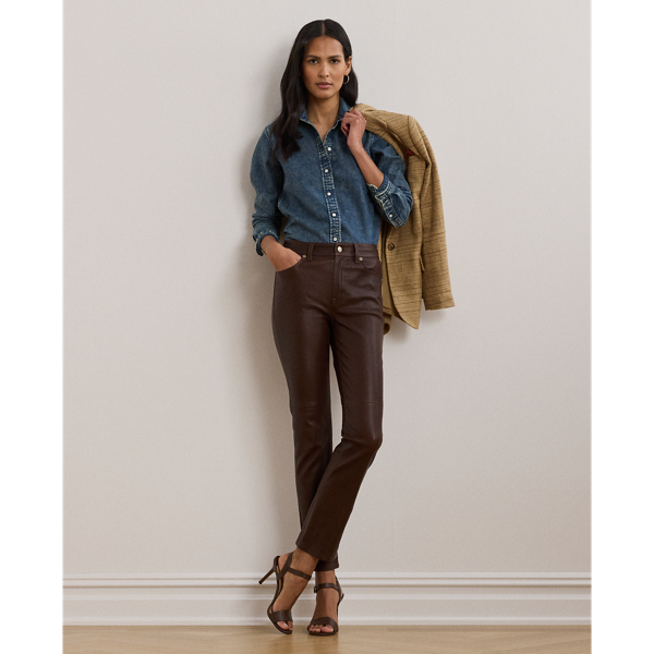 Crafted with sumptuous lambskin leather enhanced with a special stretch-infused backing, these straight ankle trousers are cut for a flattering high-rise silhouette.