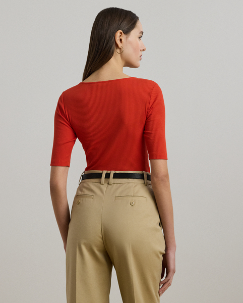 An elevated essential, this scoopneck tee with elbow-length sleeves features a slim fit and a soft, stretch-cotton blend construction. A tonal "LRL"-embroidered logo at the hem adds a subtle signature finish.