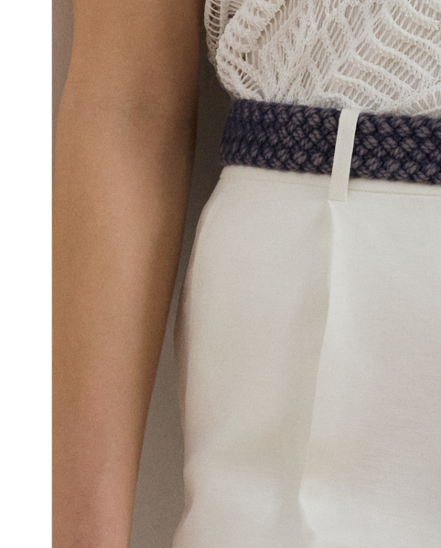 Crafted from lightweight linen-blend twill, these wide-leg trousers are detailed with waist pleats, crisp leg creases and folded cuffs for a tailored look.