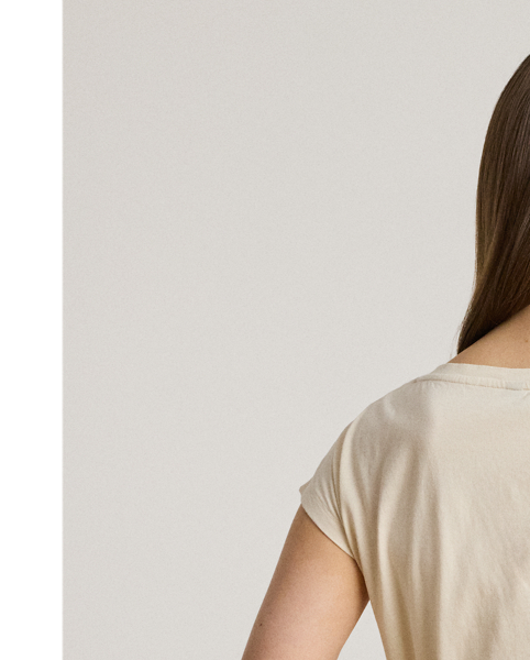 Floral embroidery and Lauren's signature logo centre this boatneck tee, which is made with breathable cotton jersey for a soft feel.