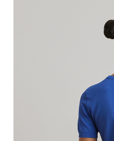 Embellished with an "LRL"-engraved plaque on the hem, this crewneck jumper is perfect for transitional dressing thanks to its short-sleeve design and lightweight fabrication.