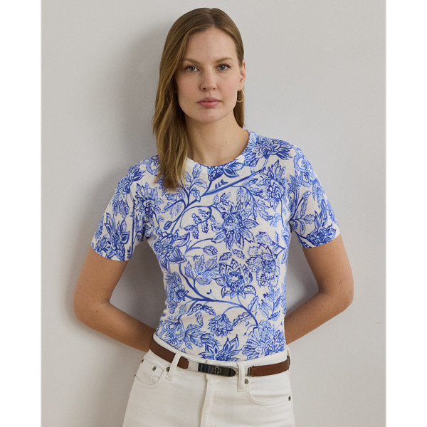 Spun with a soft, lightweight blend of linen and cotton, this jumper's short-sleeve design makes it a must-have for transitional dressing. It's refreshed for the season with a blue-and-white floral motif, which is rendered in the style of an ink sketch.