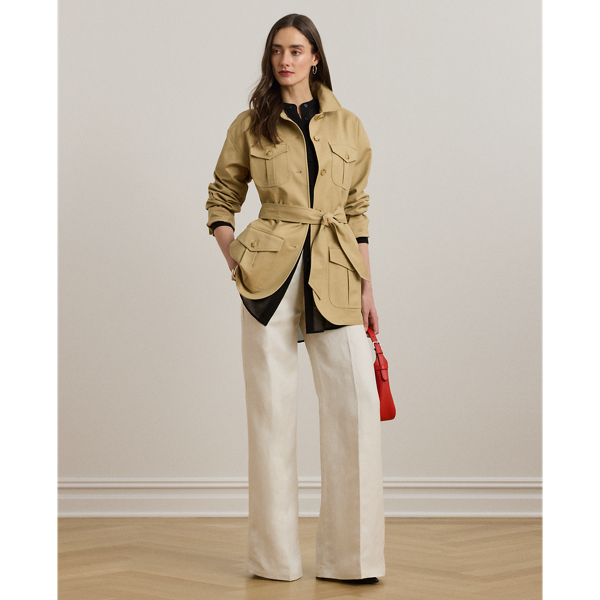 Crisp creases enhance the leg-lengthening, wide-leg silhouette of these trousers, which are tailored with linen-blend twill for a lightweight feel.