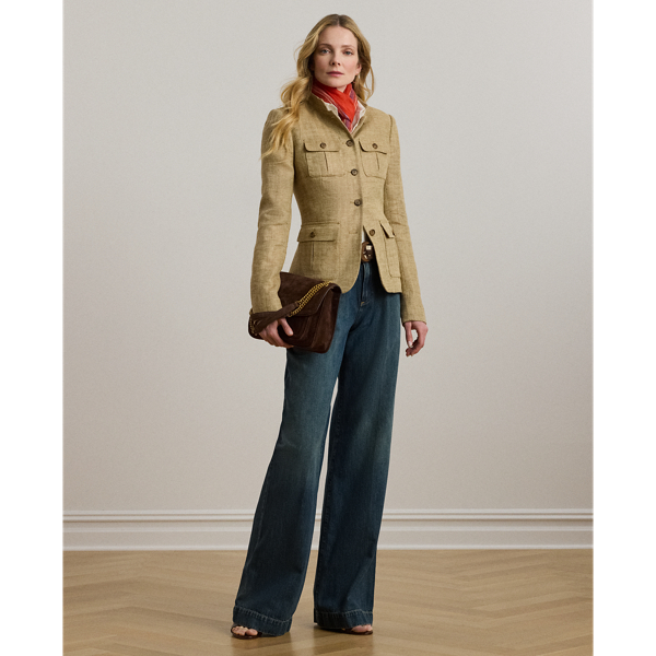 Crisp creases and waist pleats enhance the leg-elongating silhouette of these high-rise, wide-leg jeans, which are crafted from intentionally faded, medium-wash denim for effortless appeal.