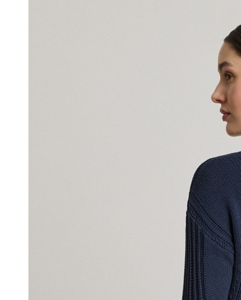 An asymmetrical pointelle stitch brings rich texture to this long-sleeve crewneck jumper, which features a relaxed fit, dropped shoulders and a soft combed cotton construction for exceptional comfort.