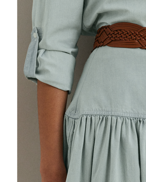 Cut for a calf-grazing midi length, this skirt effortlessly blends the casual appeal of lightweight cotton chambray with a romantic tiered silhouette.